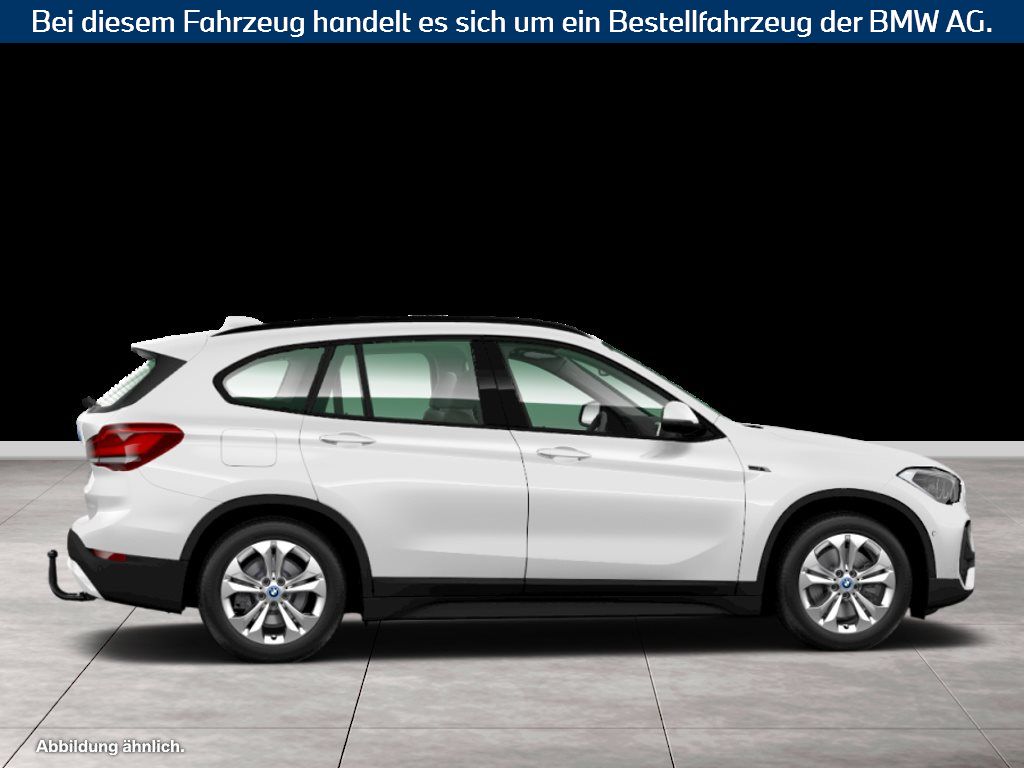 Fahrzeugabbildung BMW X1 xDrive25e