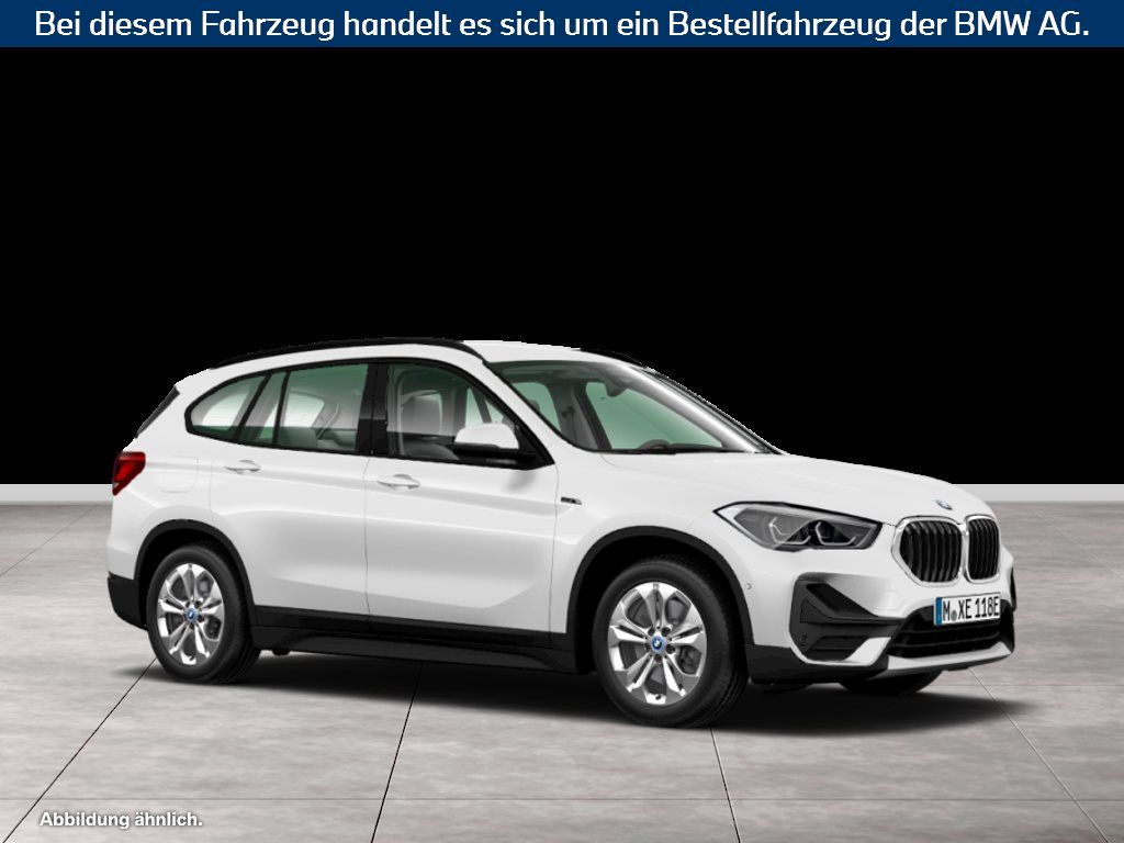 Fahrzeugabbildung BMW X1 xDrive25e