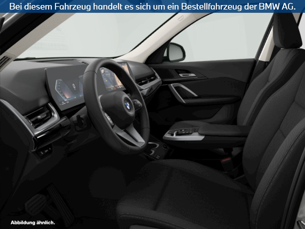 Fahrzeugabbildung BMW X1 sDrive18i SAV