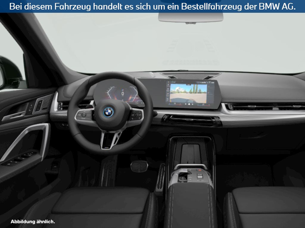 Fahrzeugabbildung BMW iX1 xDrive30