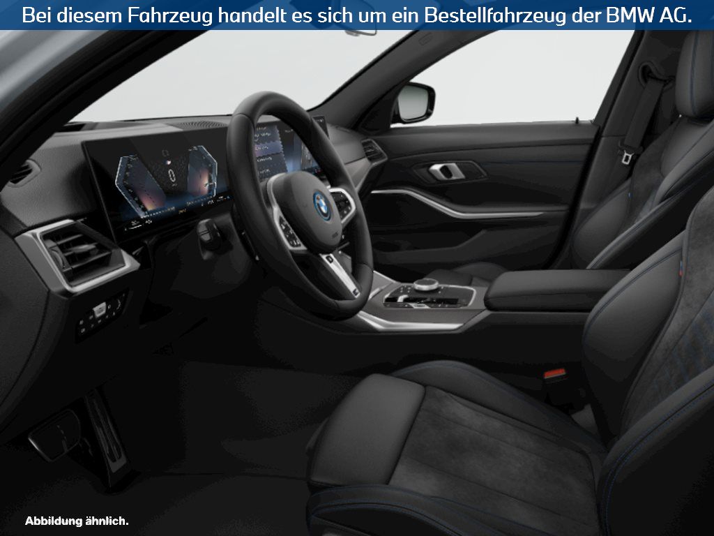 Fahrzeugabbildung BMW 330e Touring