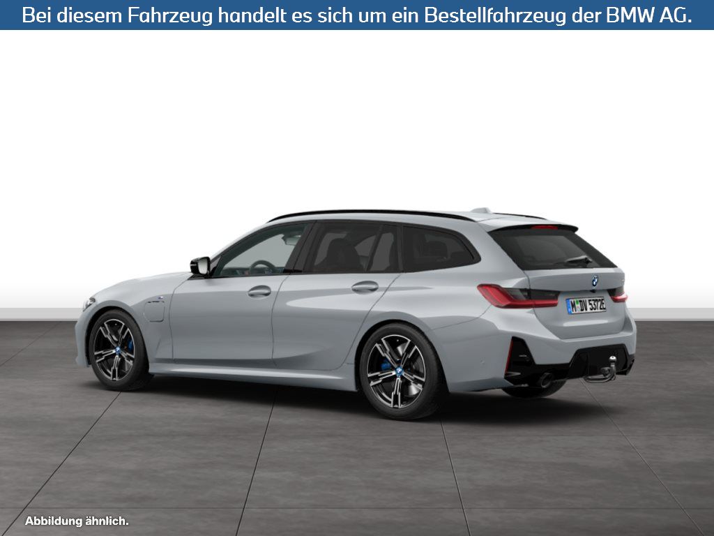 Fahrzeugabbildung BMW 330e Touring