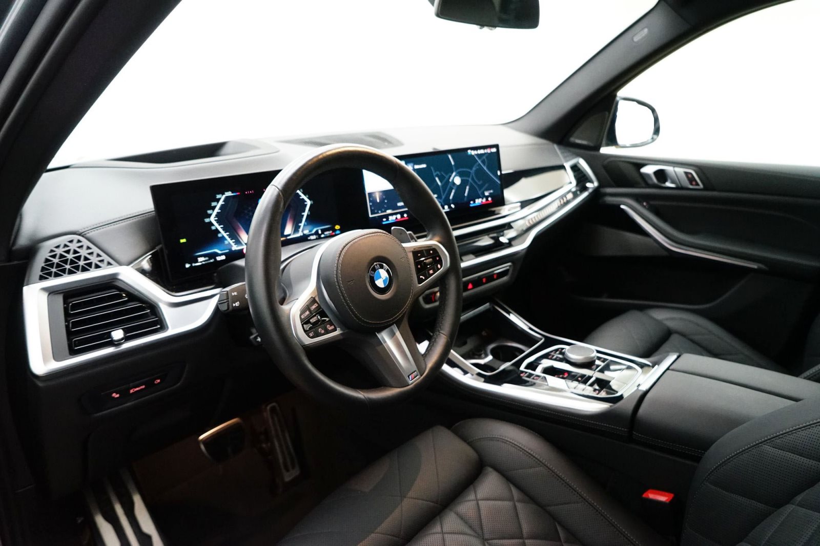 Fahrzeugabbildung BMW X5 xDrive30d LCI [M Sport Pro, Standhzg., AHK]