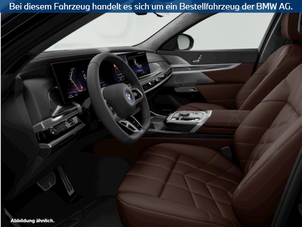 Fahrzeugabbildung BMW 750e xDrive Limousine