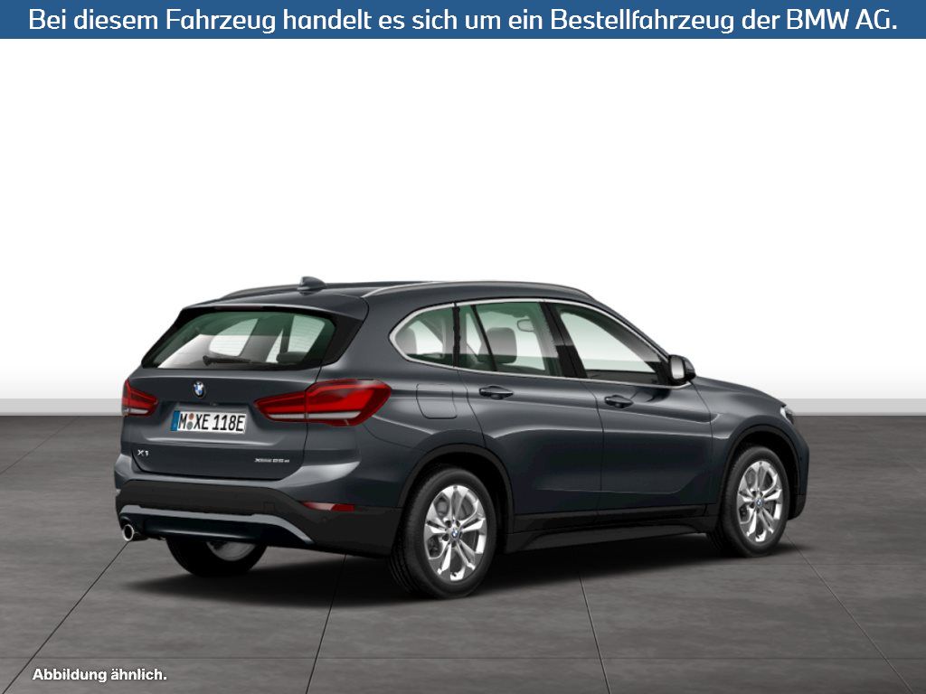 Fahrzeugabbildung BMW X1 xDrive25e