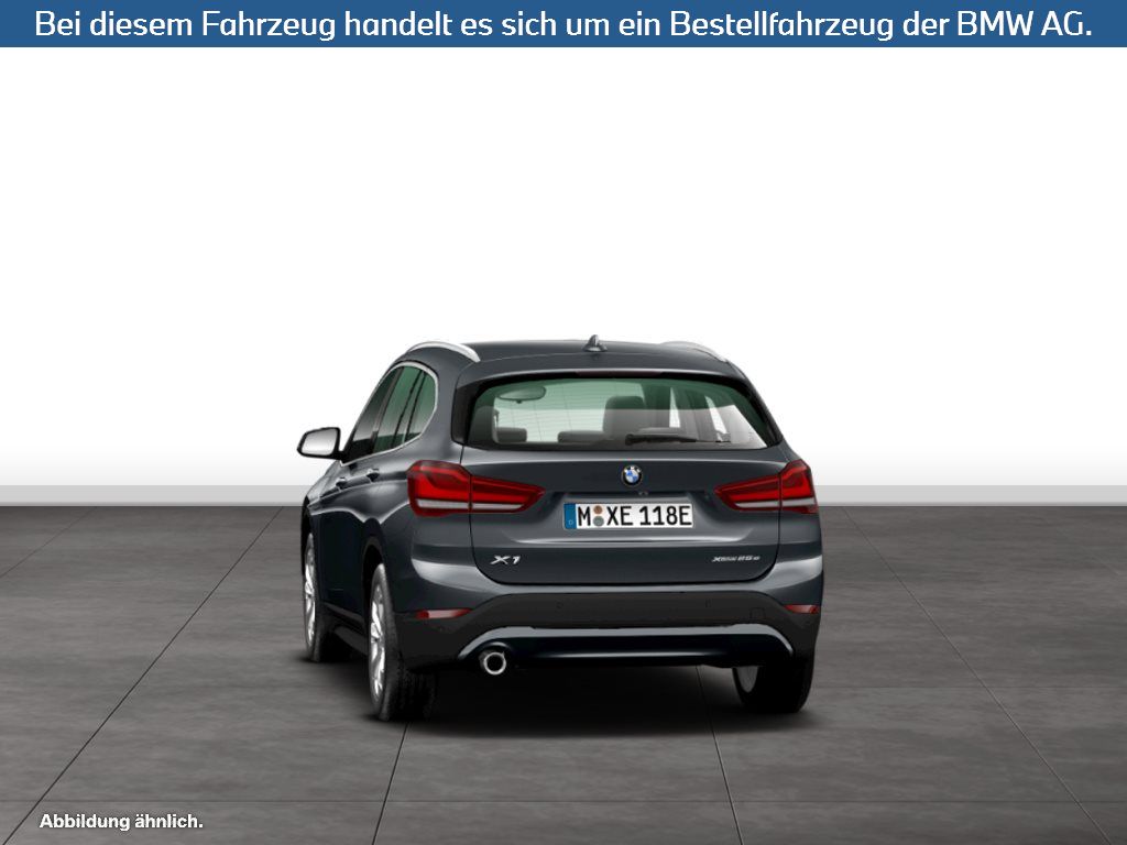 Fahrzeugabbildung BMW X1 xDrive25e