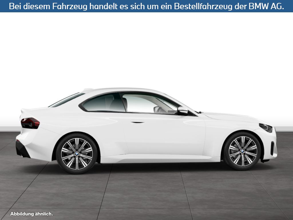 Fahrzeugabbildung BMW 218i Coupé