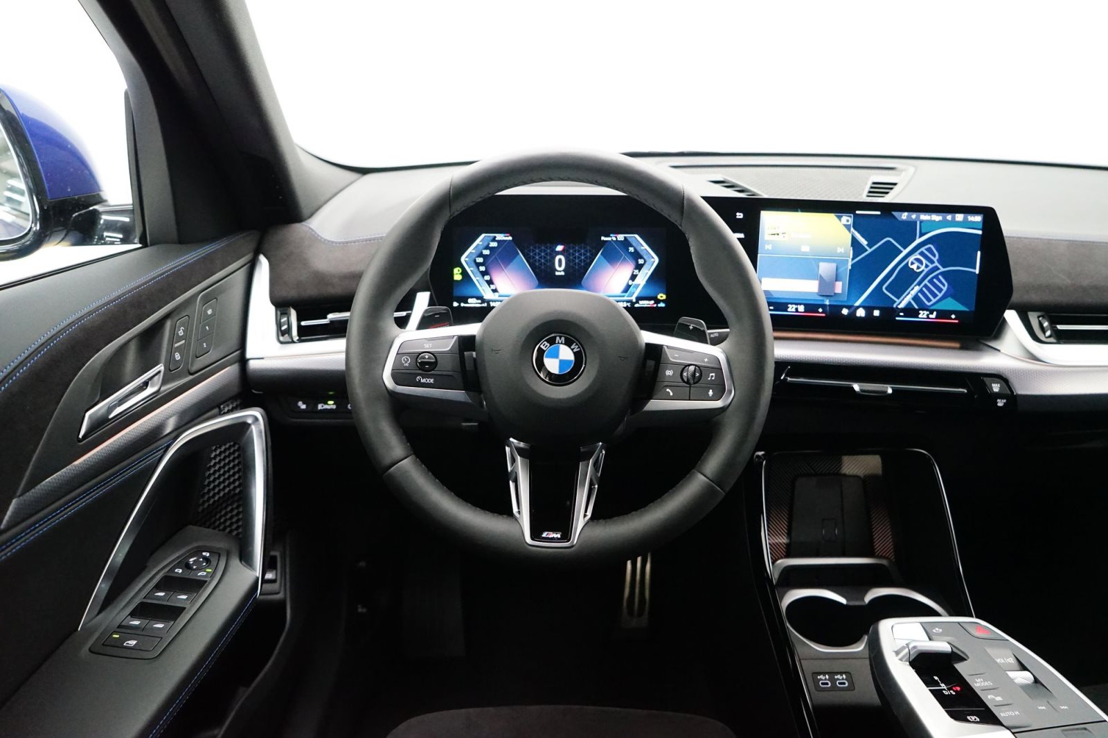 Fahrzeugabbildung BMW X2 sDrive18d Modell 24 [M Sport, HUD, ACC, 20 ]