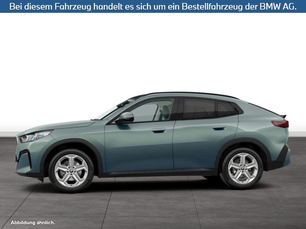 Fahrzeugabbildung BMW X2 sDrive18d