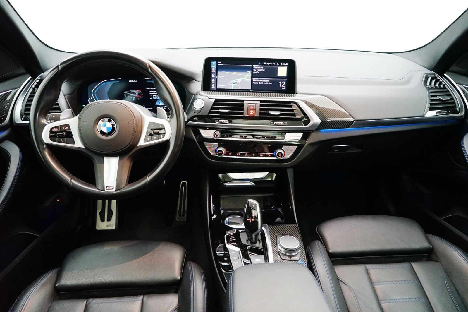 Fahrzeugabbildung BMW X3 xDrive30e [M Sport, LC Prof., HUD, 20 LMR]