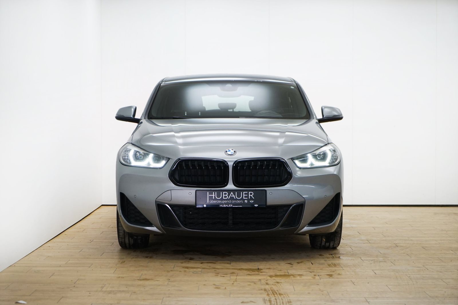 Fahrzeugabbildung BMW X2 xDrive20d [M Sport, Navi, Rückfahrkamera]