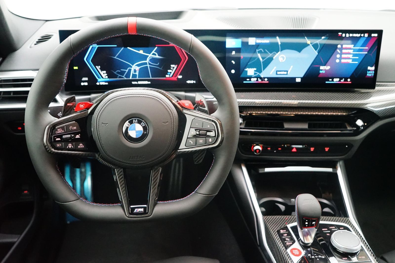 Fahrzeugabbildung BMW M4 Competition Coupé xDrive [NEUES MODELL, HUD]