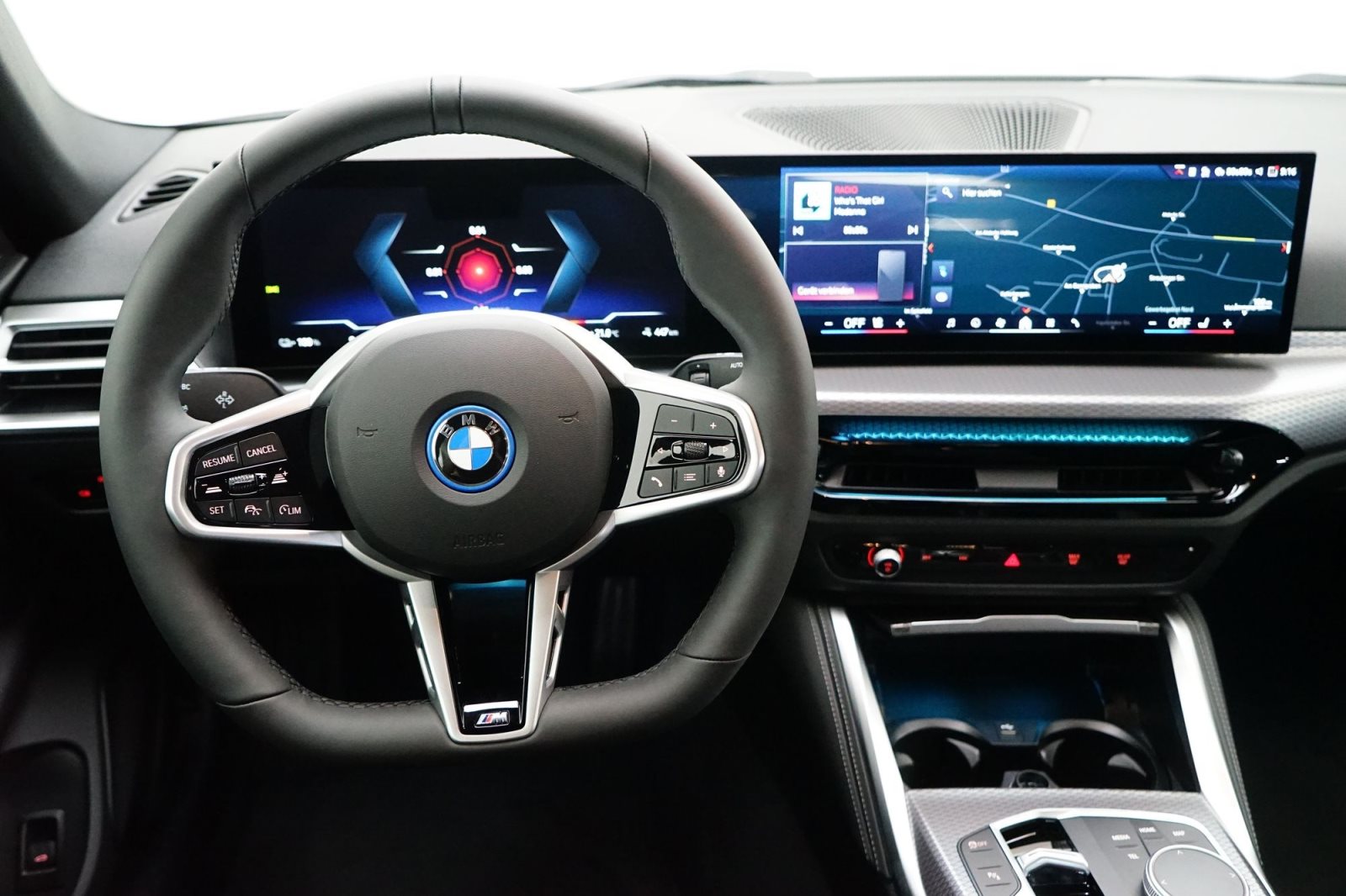 Fahrzeugabbildung BMW i4 eDrive35 [M Sport, ACC, 18 LMR, RFK, SHZ]