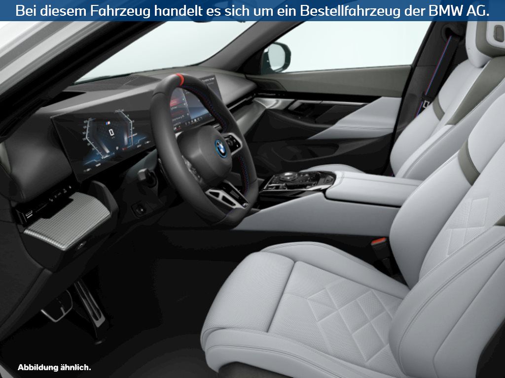 Fahrzeugabbildung BMW i5 M60 xDrive Limousine