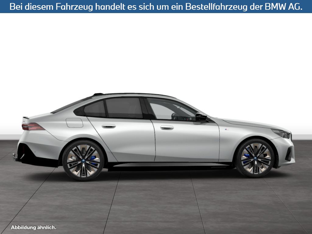 Fahrzeugabbildung BMW i5 M60 xDrive Limousine