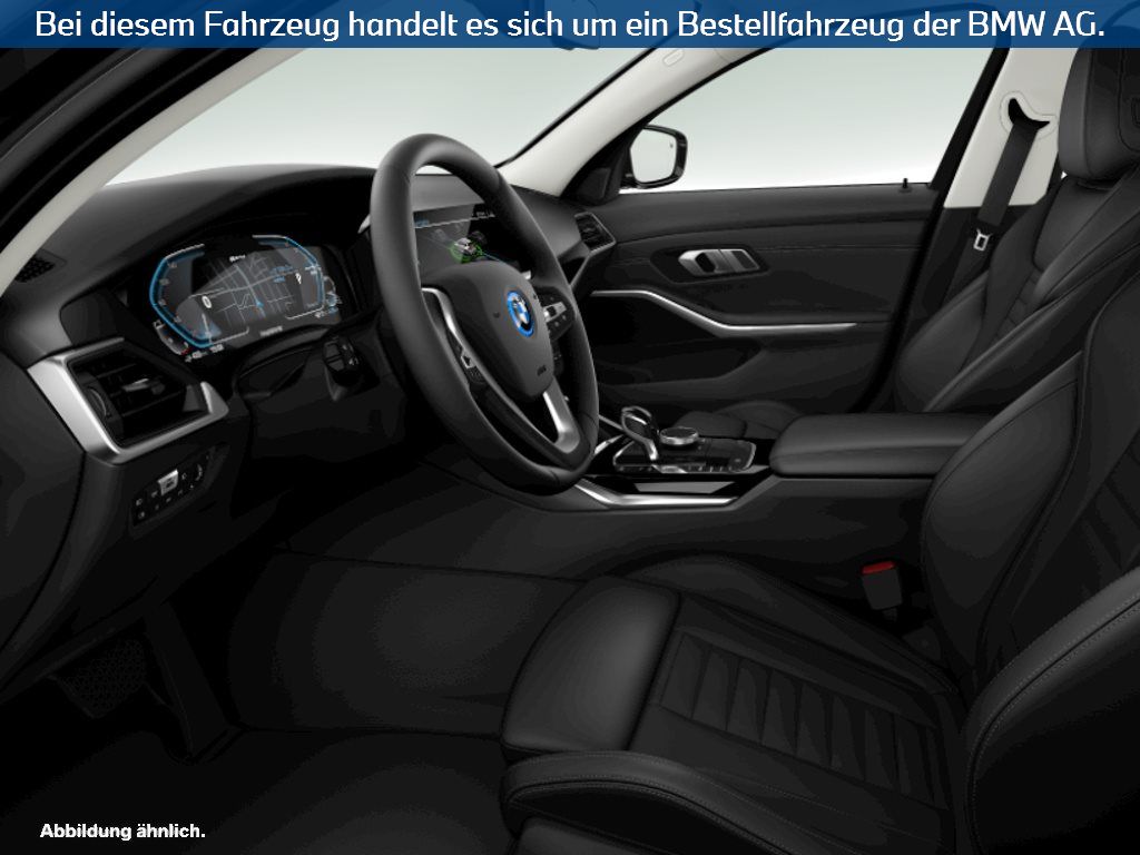 Fahrzeugabbildung BMW 330e xDrive Touring