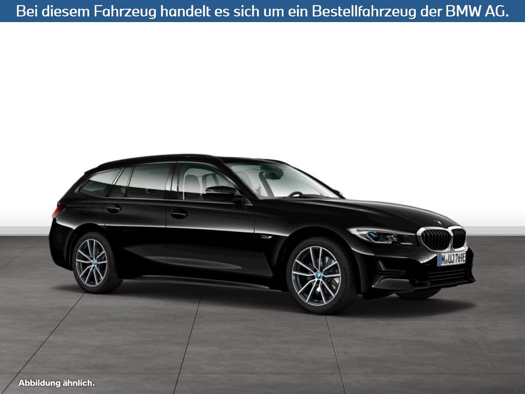 Fahrzeugabbildung BMW 330e xDrive Touring