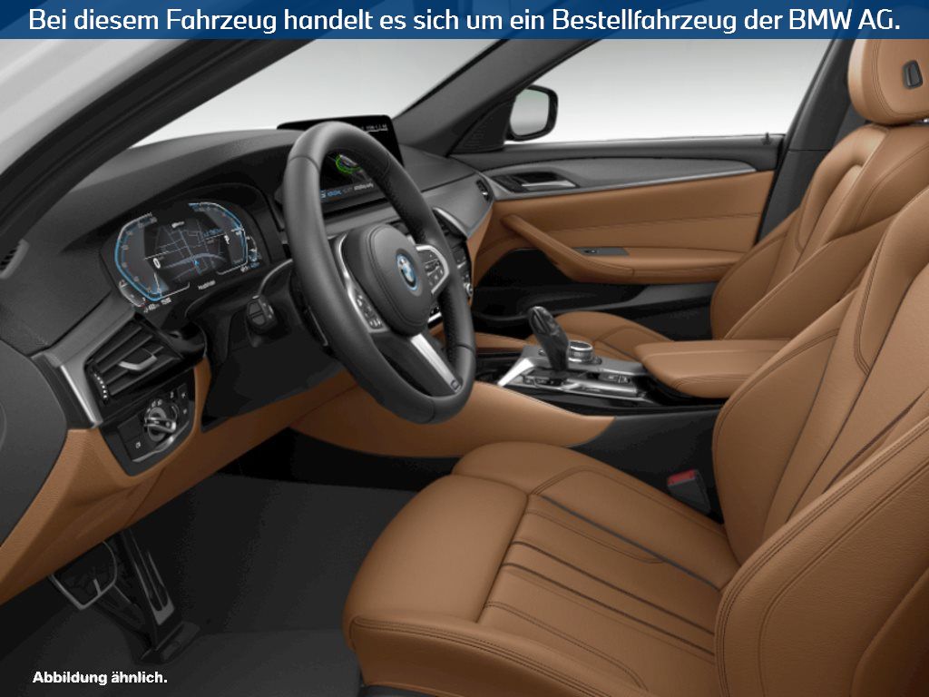 Fahrzeugabbildung BMW 530e Touring