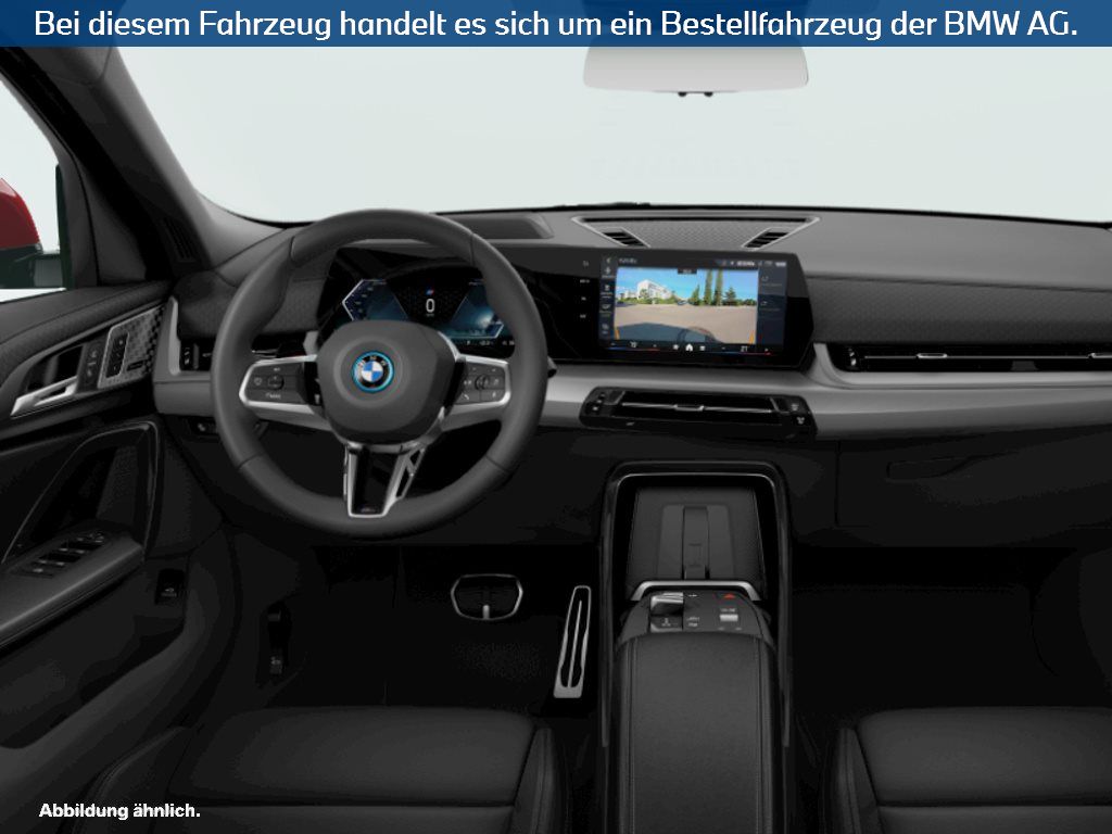 Fahrzeugabbildung BMW iX2 xDrive30