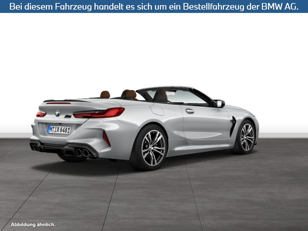 Fahrzeugabbildung BMW M8 Cabrio