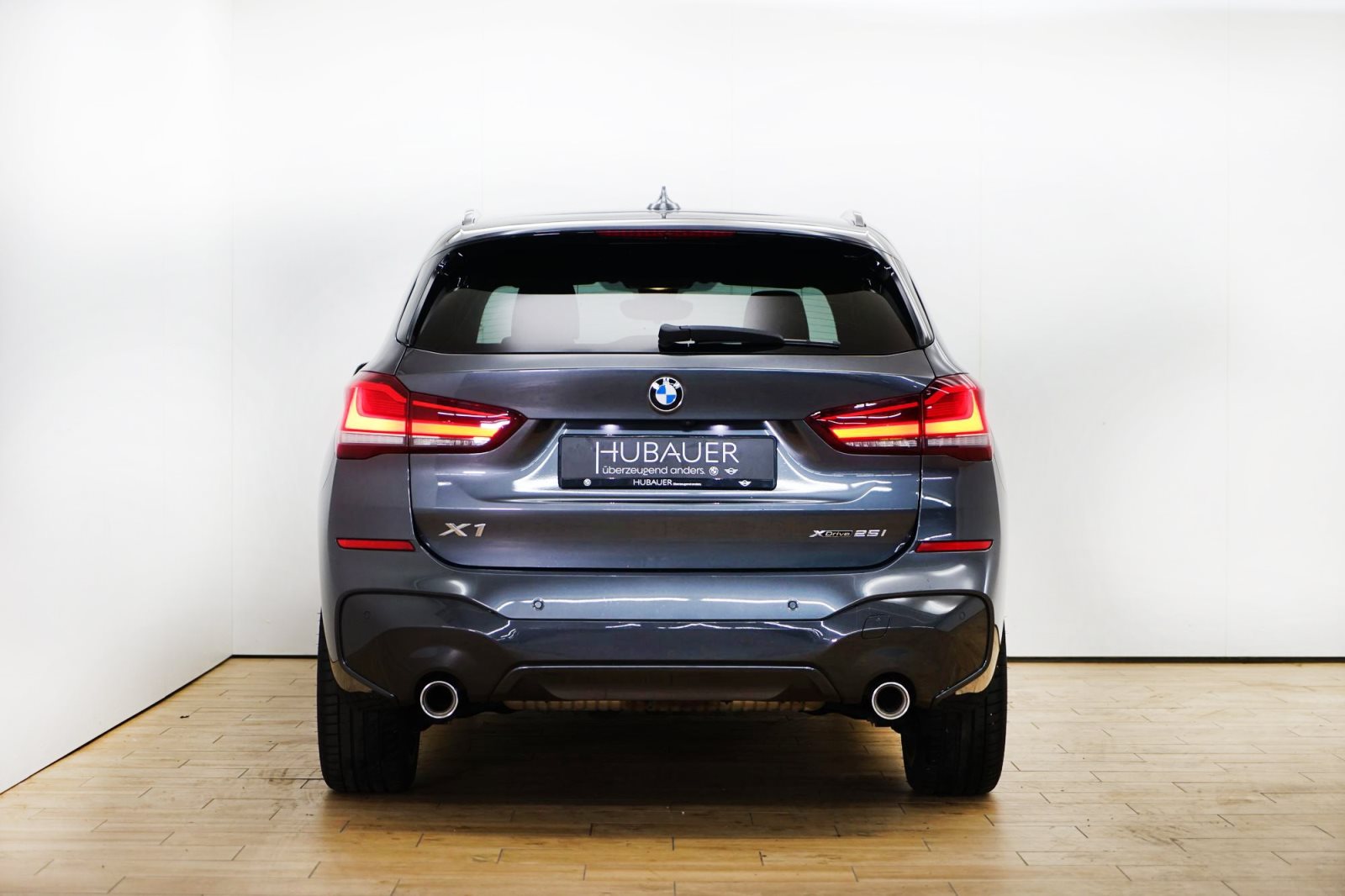 Fahrzeugabbildung BMW X1 xDrive25i [M Sport, Navi, ACC, RFK, AHK, 19 ]