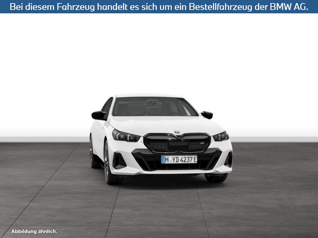 Fahrzeugabbildung BMW i5 M60 xDrive Limousine