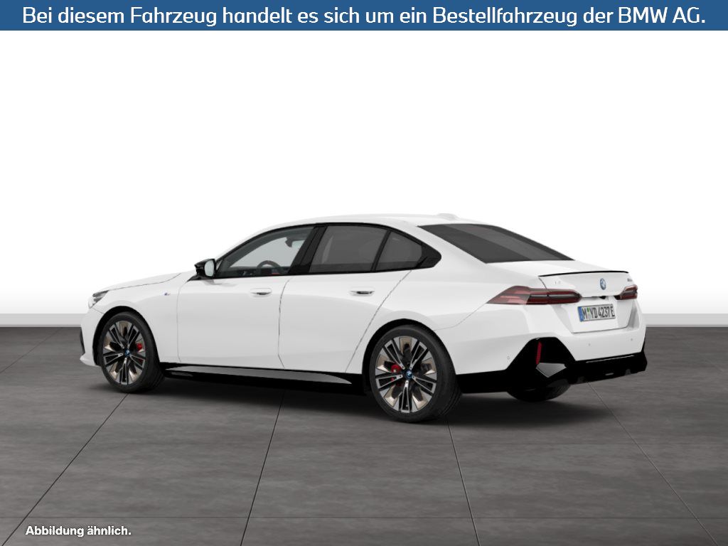 Fahrzeugabbildung BMW i5 M60 xDrive Limousine