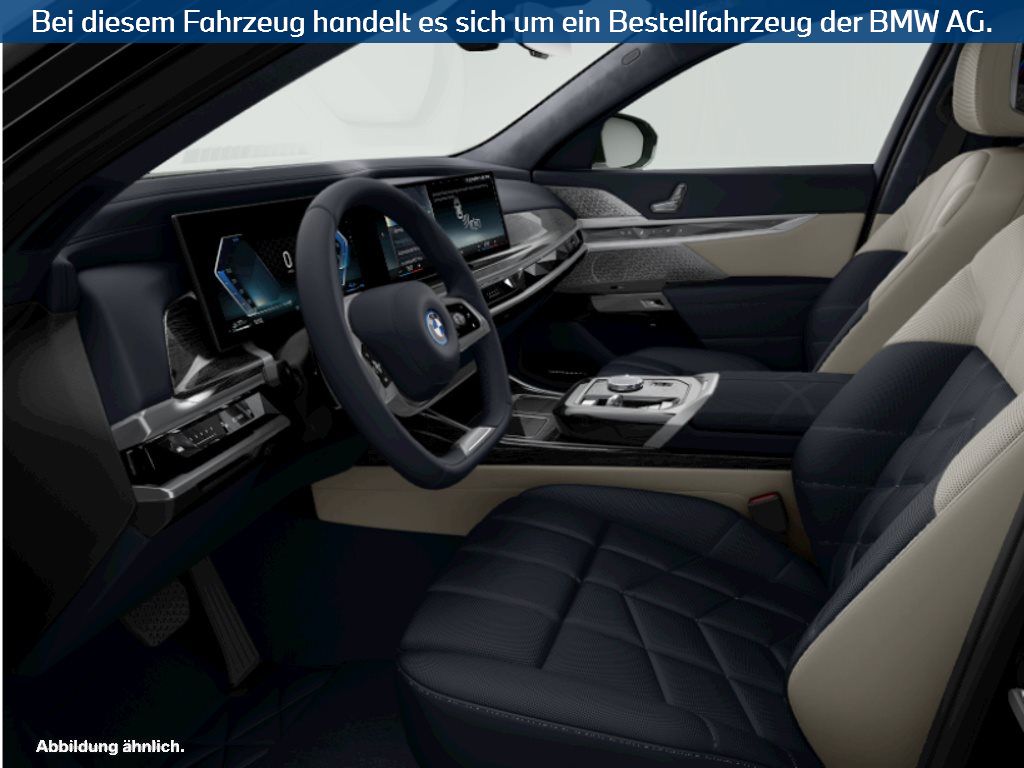 Fahrzeugabbildung BMW 750e xDrive Limousine