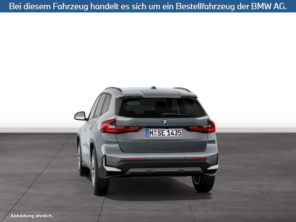 Fahrzeugabbildung BMW X1 sDrive18i SAV