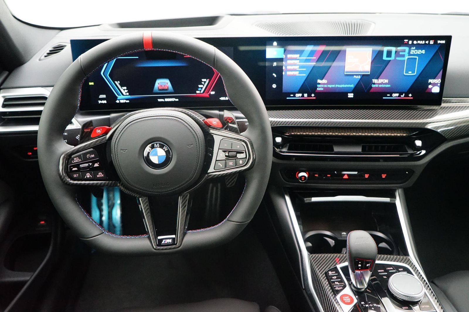 Fahrzeugabbildung BMW M4 Competition Coupé xDrive [NEUES MODELL, HUD]