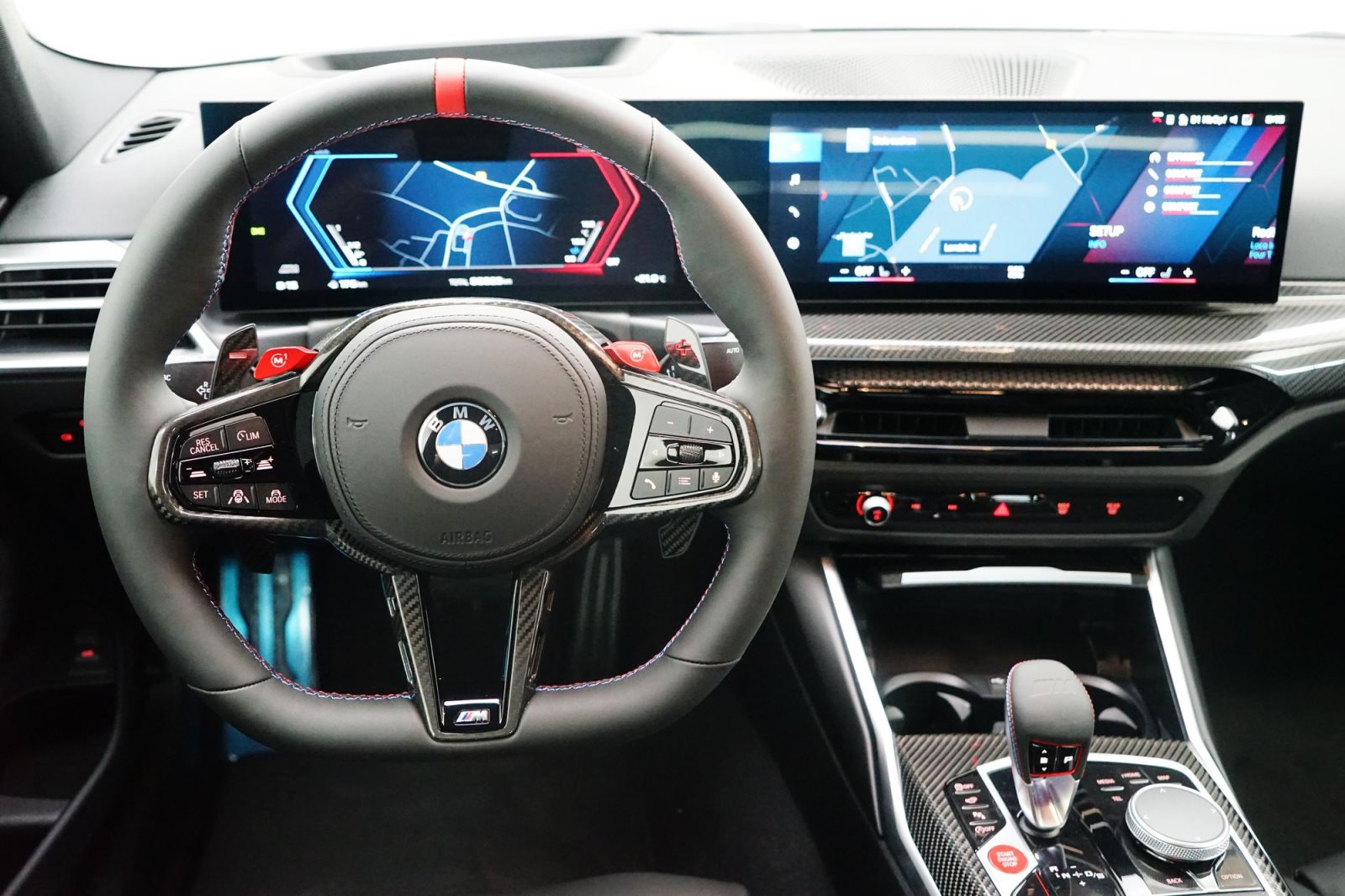 Fahrzeugabbildung BMW M4 Competition Coupé xDrive [NEUES MODELL, HUD]