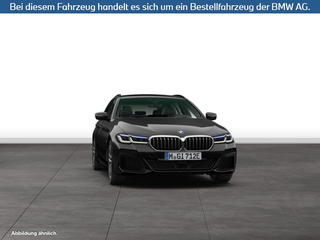 Fahrzeugabbildung BMW 530e Touring