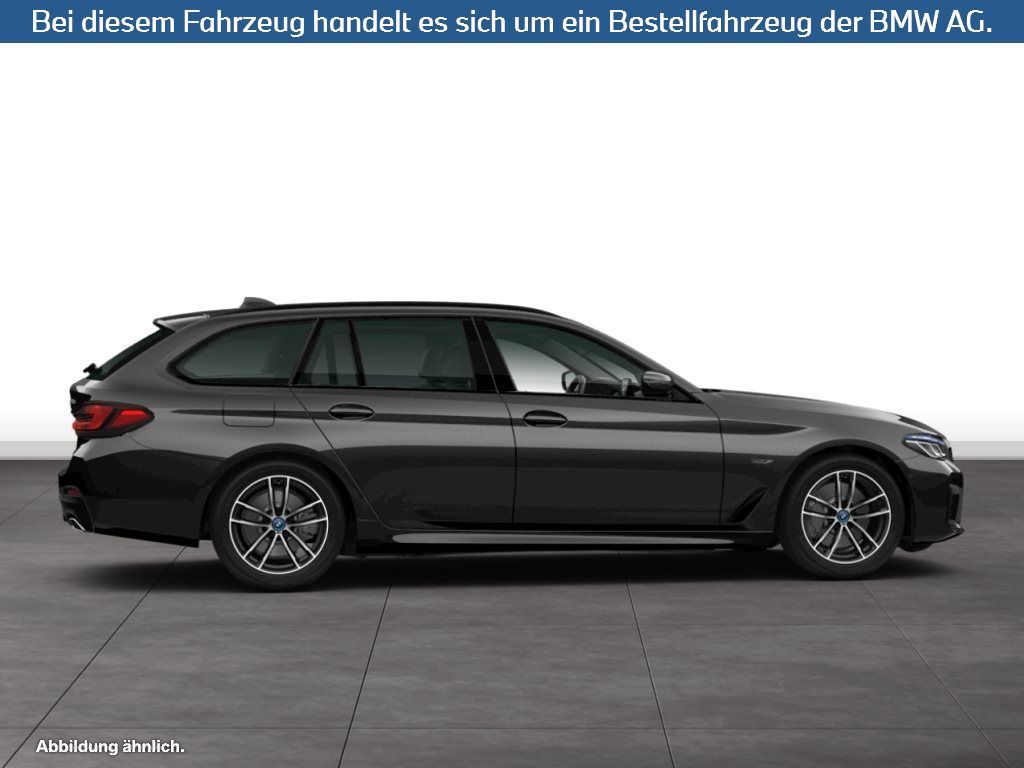 Fahrzeugabbildung BMW 530e Touring