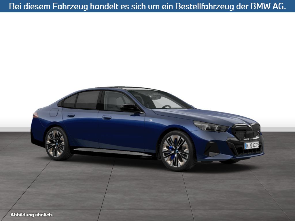 Fahrzeugabbildung BMW i5 M60 xDrive Limousine