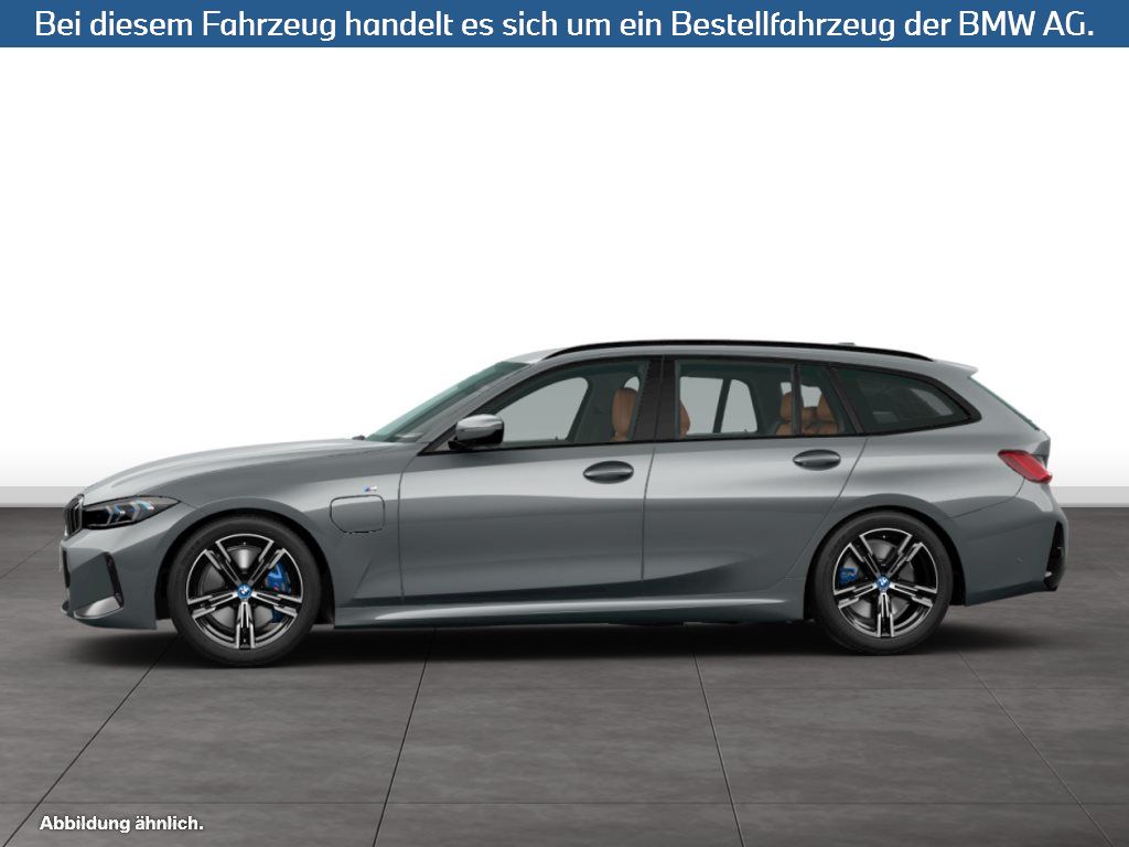 Fahrzeugabbildung BMW 330e Touring