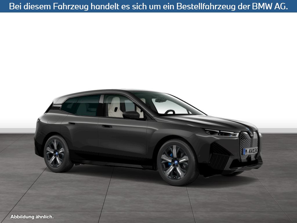 Fahrzeugabbildung BMW iX xDrive40