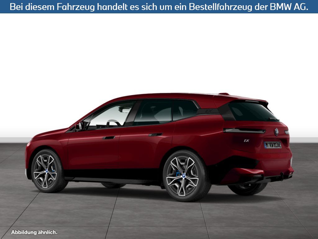 Fahrzeugabbildung BMW iX xDrive50