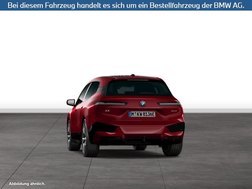 Fahrzeugabbildung BMW iX xDrive50