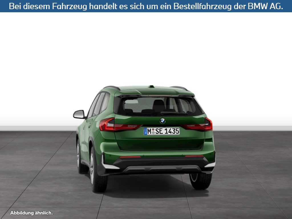 Fahrzeugabbildung BMW X1 sDrive18i SAV