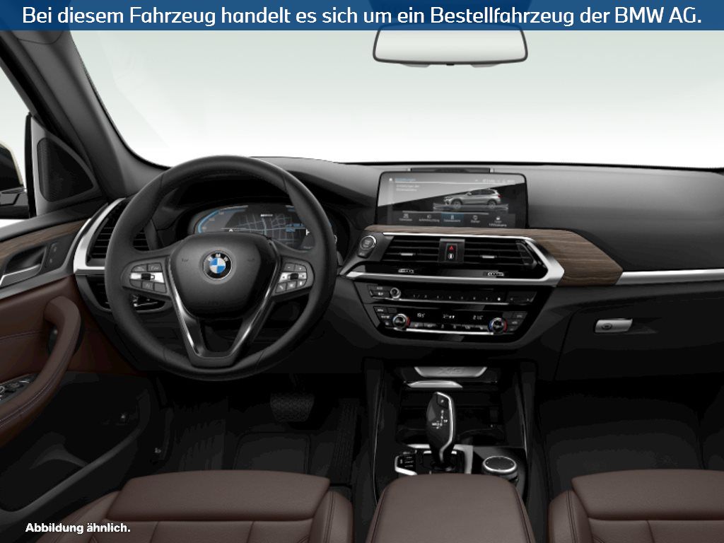 Fahrzeugabbildung BMW X3 xDrive30e