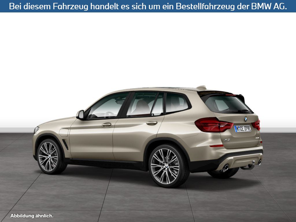 Fahrzeugabbildung BMW X3 xDrive30e