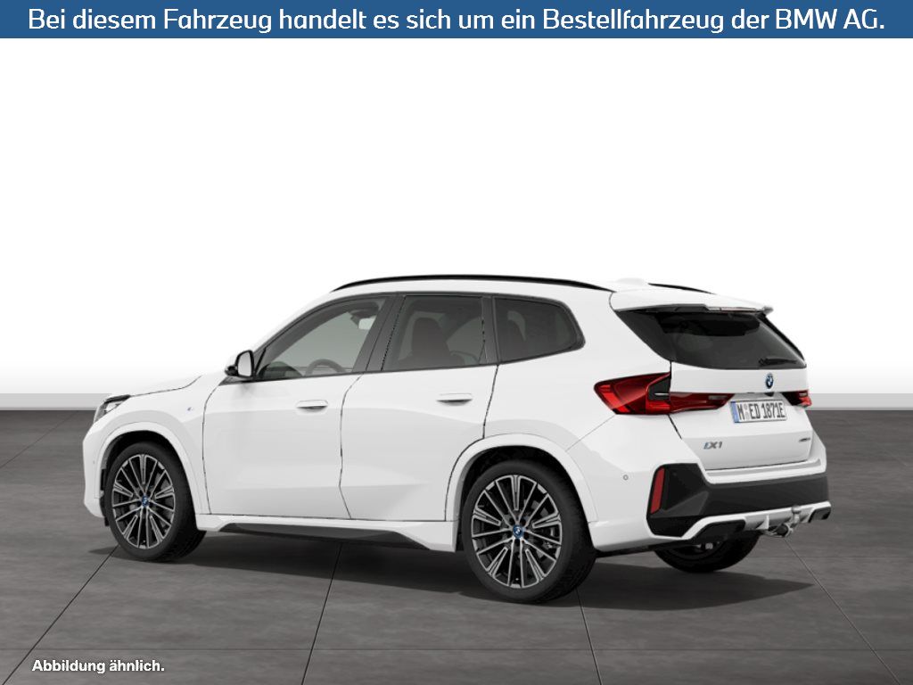 Fahrzeugabbildung BMW iX1 xDrive30