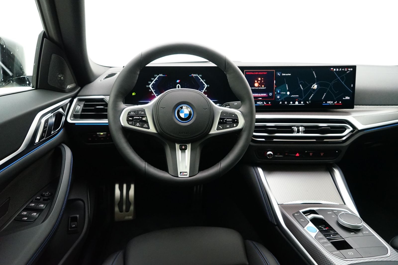 Fahrzeugabbildung BMW i4 eDrive40 Gran Coupé [M Sport, LC Prof., AHK]