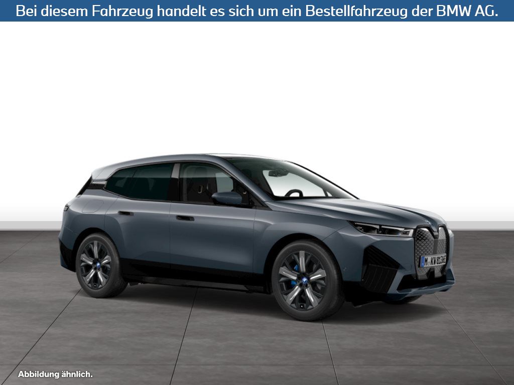 Fahrzeugabbildung BMW iX xDrive40