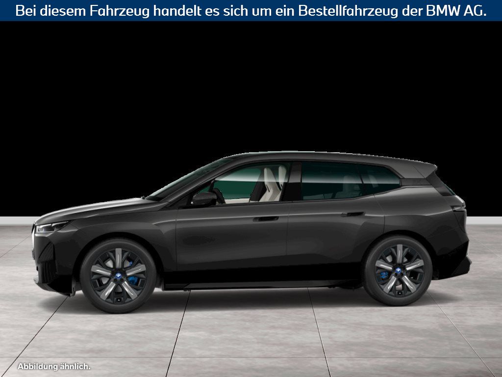 Fahrzeugabbildung BMW iX xDrive50