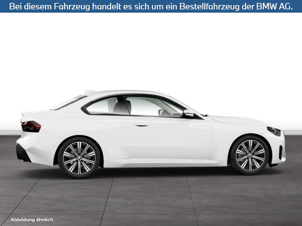 Fahrzeugabbildung BMW 218i Coupé