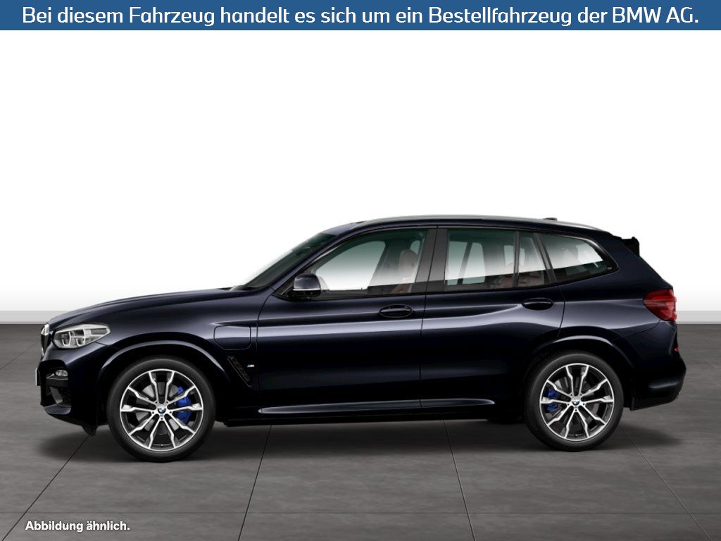 Fahrzeugabbildung BMW X3 xDrive30e