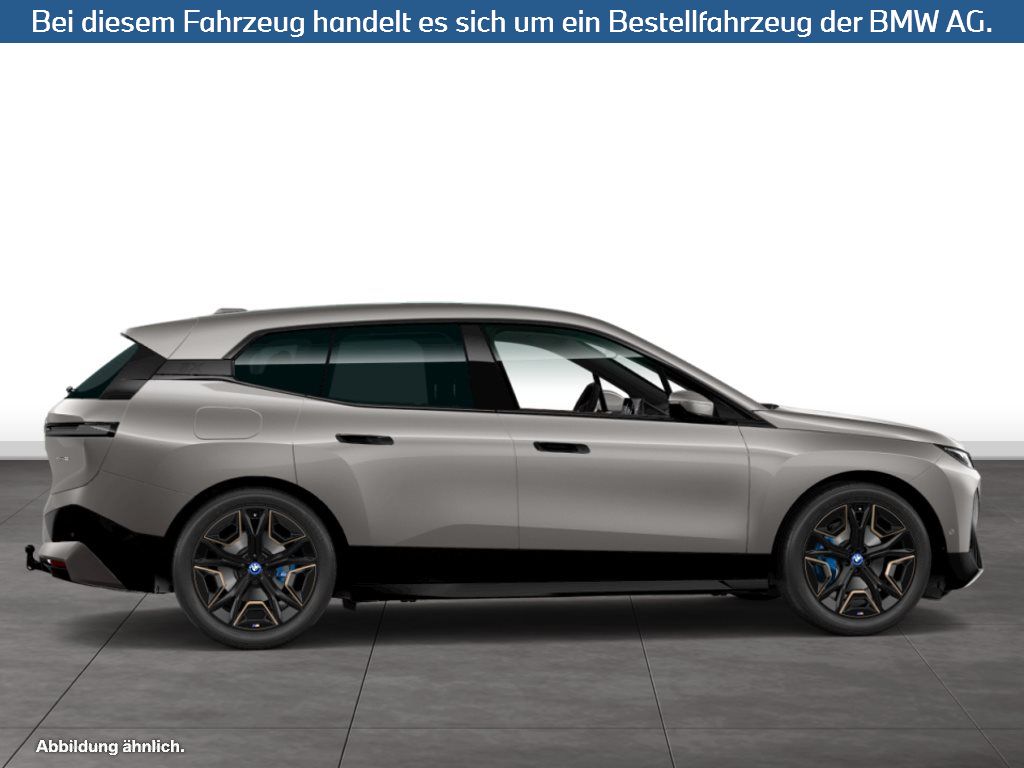 Fahrzeugabbildung BMW iX xDrive50