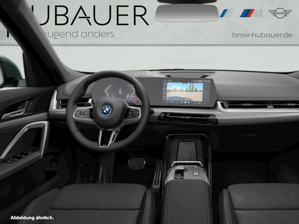 Fahrzeugabbildung BMW iX1 xDrive30 [M Sport, LC Prof., HUD. AHK, 19 ]