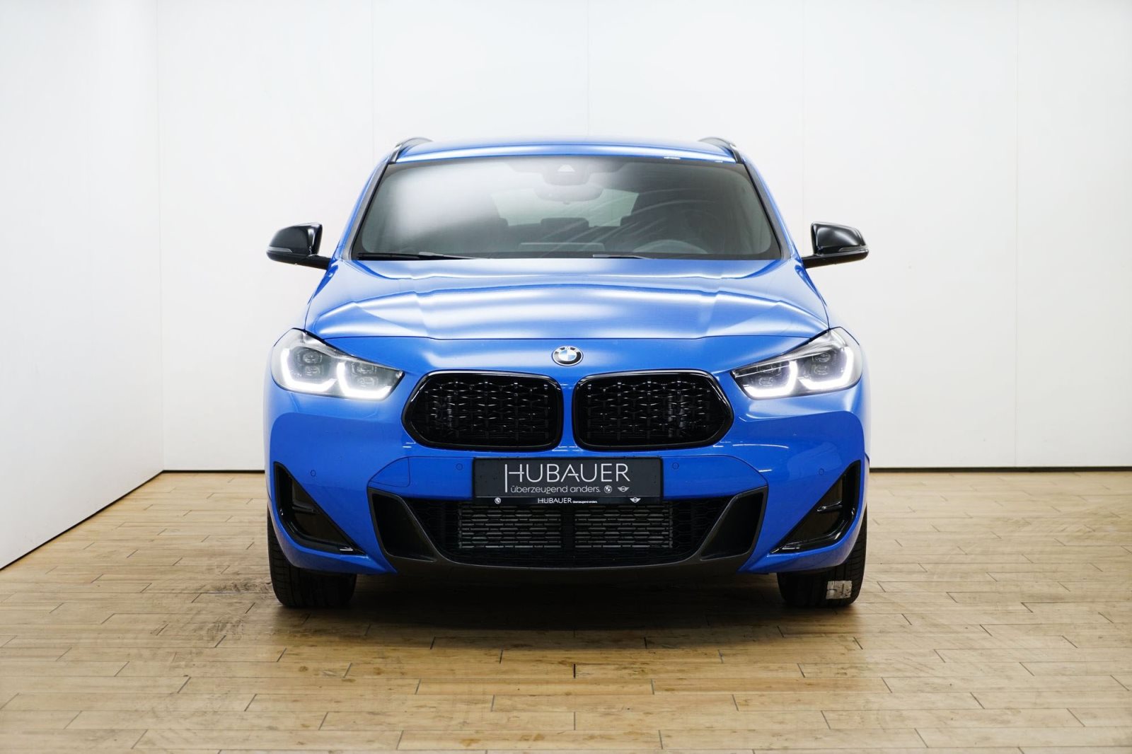 Fahrzeugabbildung BMW X2 M35i [Navi P., HUD, ACC, RFK, HiFi, 20 LMR]